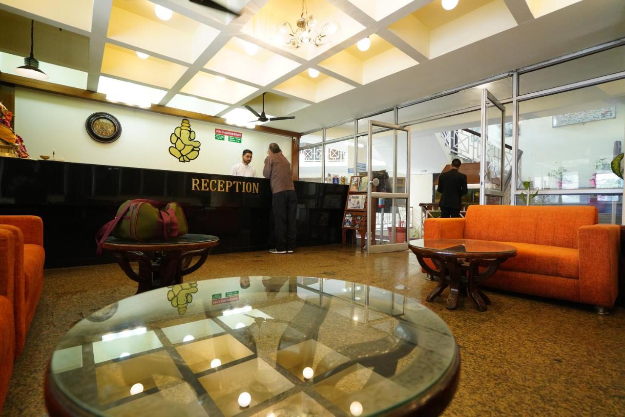 Hotel Gaurab Near Paltan Bazaar Déhrádún Exteriér fotografie