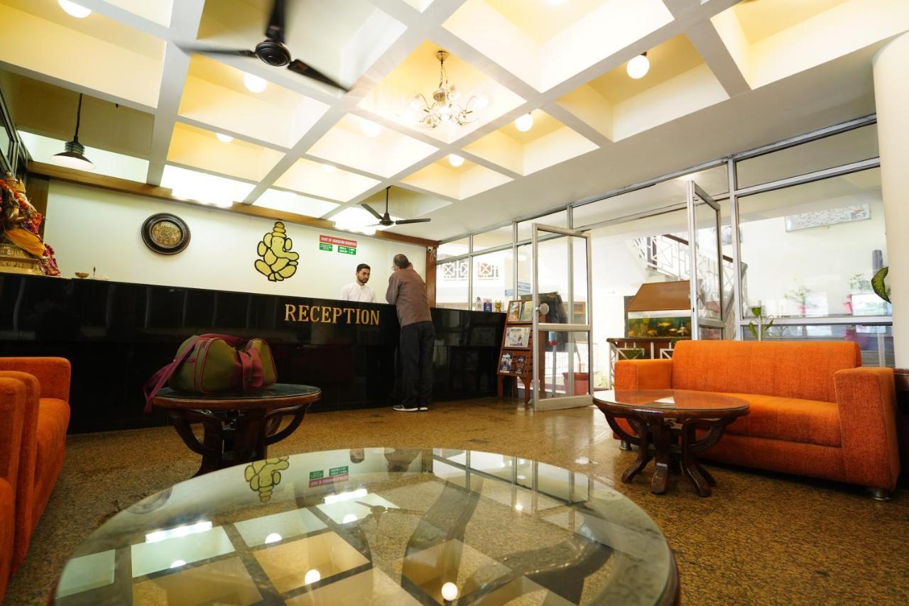 Hotel Gaurab Near Paltan Bazaar Déhrádún Exteriér fotografie
