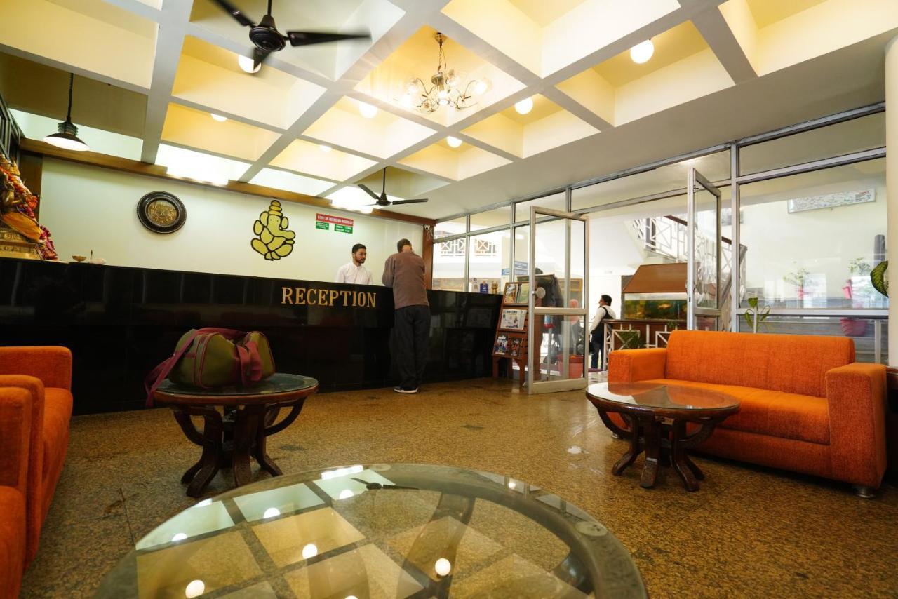 Hotel Gaurab Near Paltan Bazaar Déhrádún Exteriér fotografie